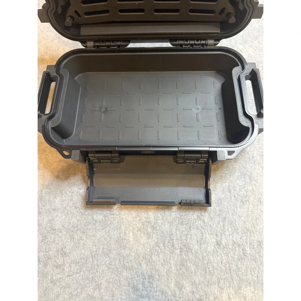 Pelican R40 Ruck Case Black Waterproof Crushproof Personal Utility Gear Box